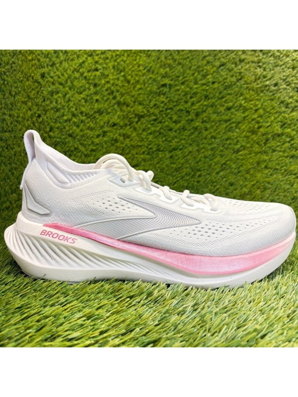 Brooks Glycerin 23 Womens Size 10 Gray Athletic Running Walking Shoes Sneakers